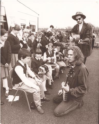 1982 T�S NA GAELSCOILE